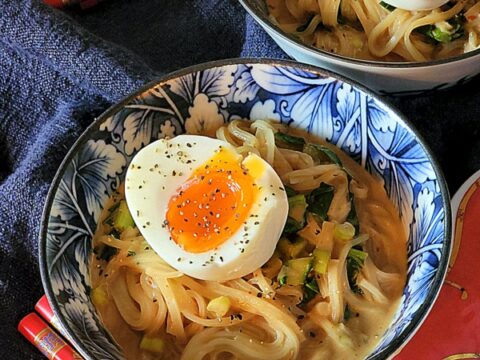 Spicy Ramen Noodles - Eat With Clarity