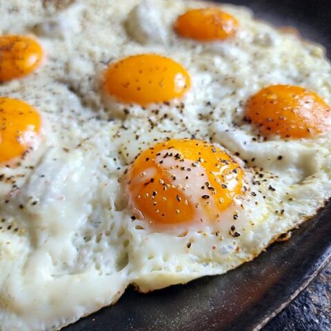 Perfect Sunny Side Up Eggs