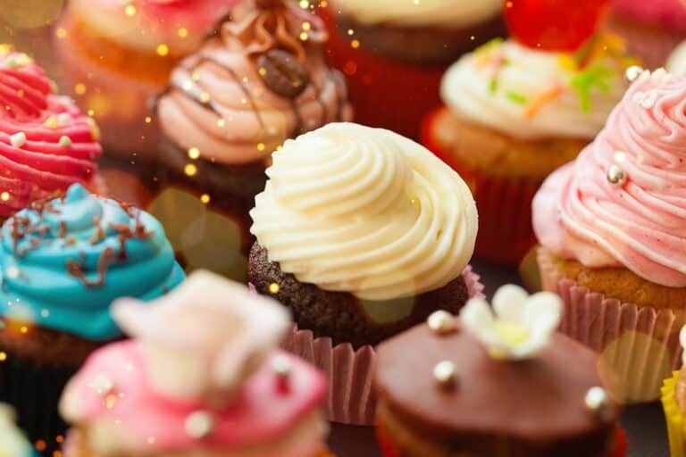 Useful Tips for Bringing Cupcakes to a Party