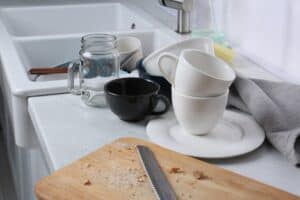 How to Clean Countertops After Food Prep: Quick & Effective Tips