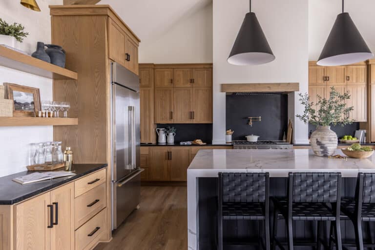 The Importance of Cleaning Your Kitchen Cabinets