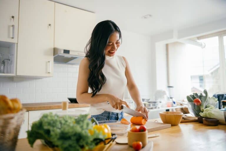 Kitchen Design Tips To Maximize Natural Light for Cooking
